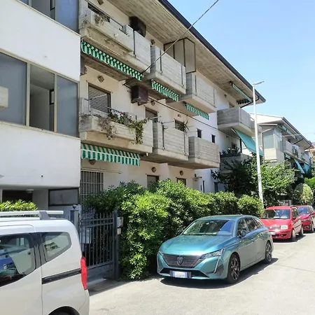 Apartment Sole